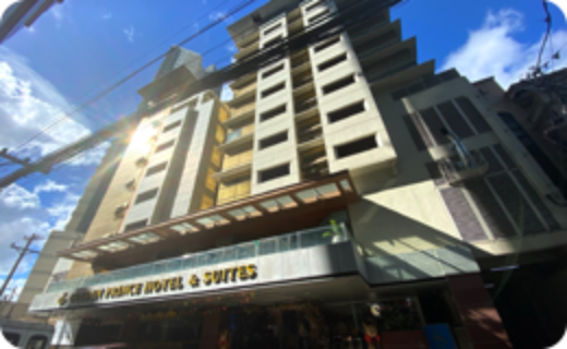 Golden Prince Hotel and Suites